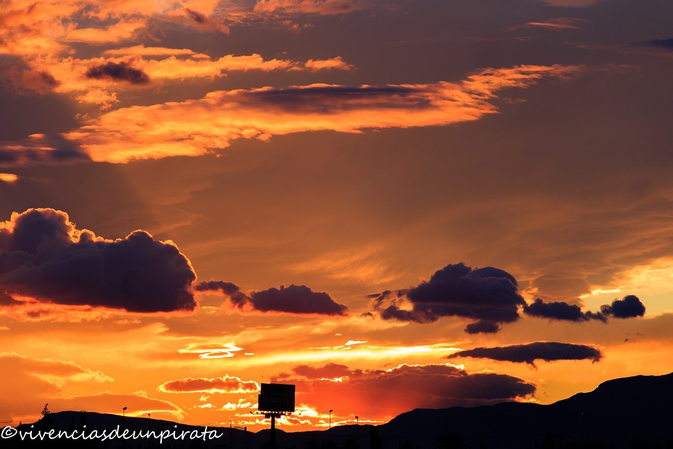 ATARDECER ENERO 2019